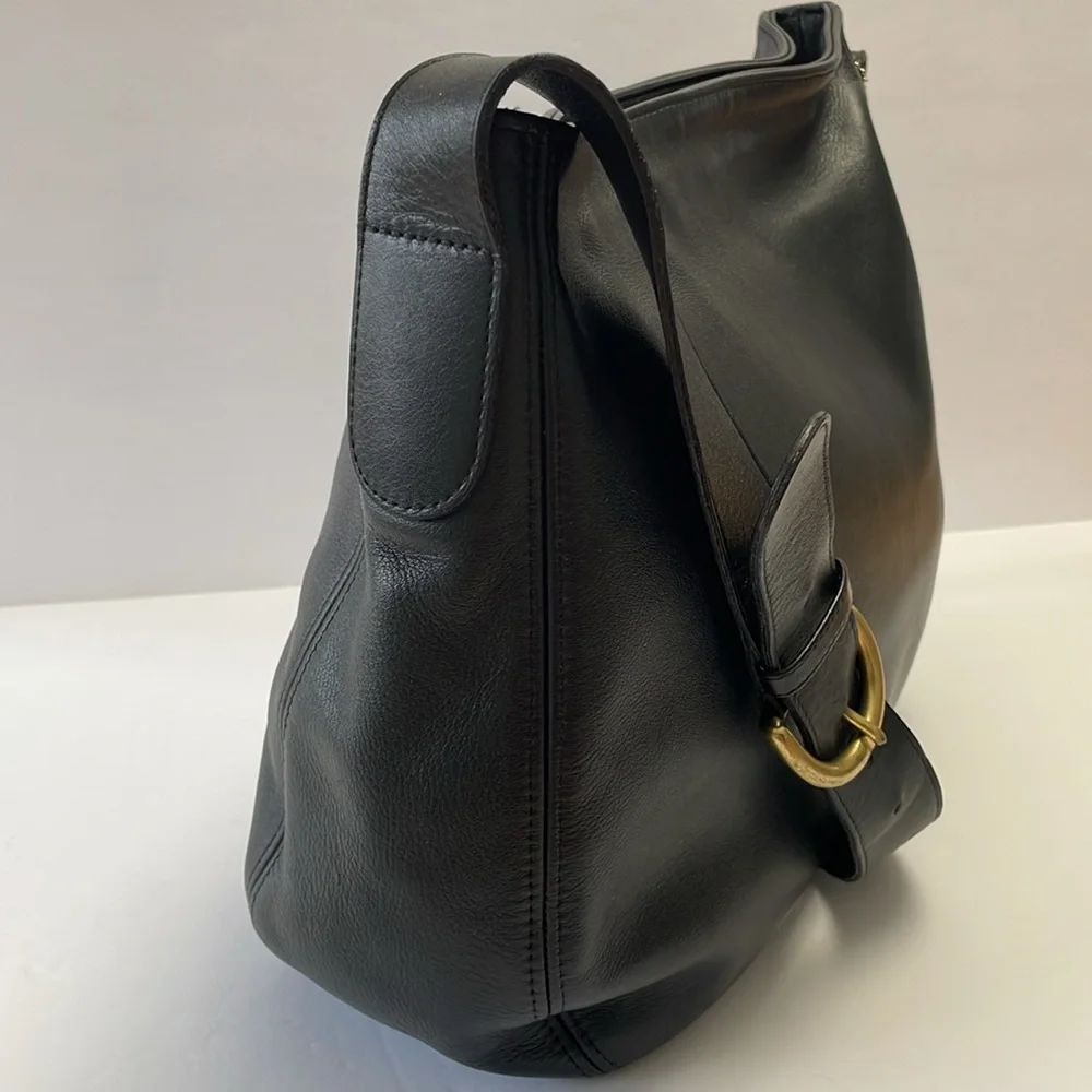 Coach Vintage Soho Zip Hobo Black